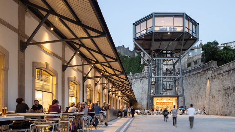 How to get to Time Out Market Porto